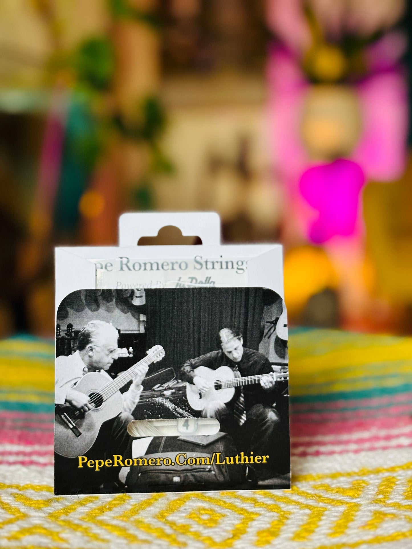 Turn Your Ukulele Into a Baritone DGBE - Pepe Romero Strings Baby Baritone Ukulele Set